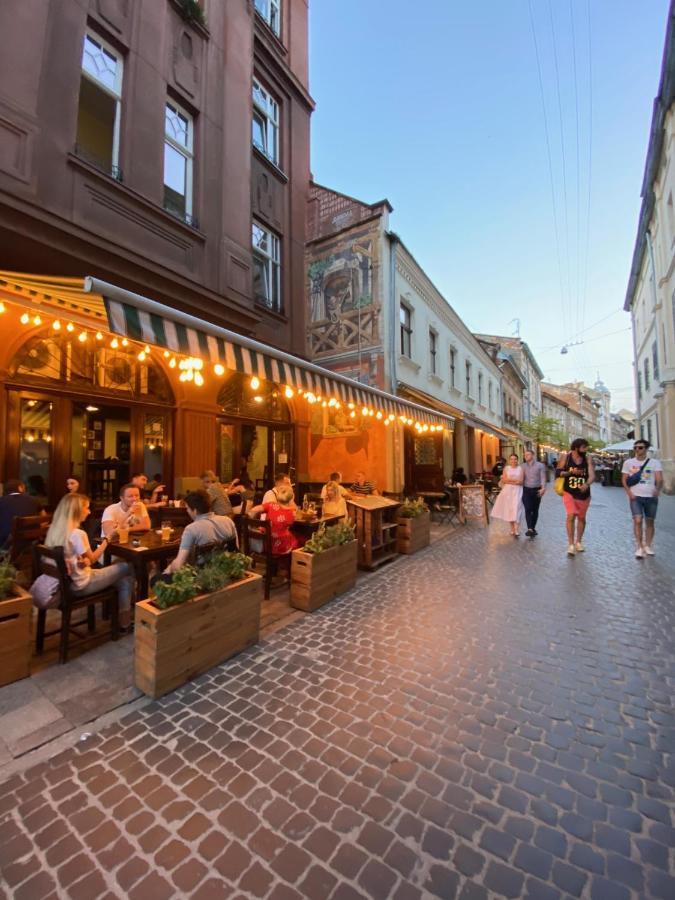 Апартаменти Королівські На Вулиці Лесі Українки 19 Leópolis Exterior foto